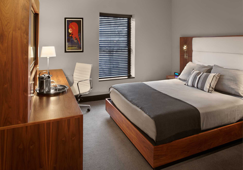 St. Paul Hotel Вустер Экстерьер фото