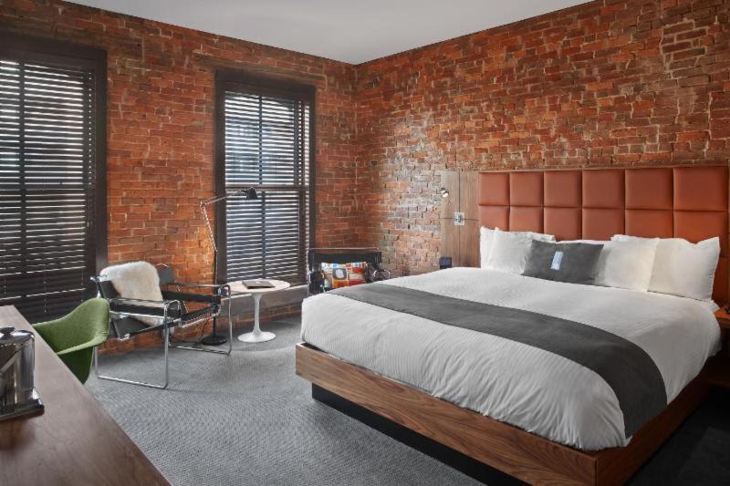 St. Paul Hotel Вустер Экстерьер фото